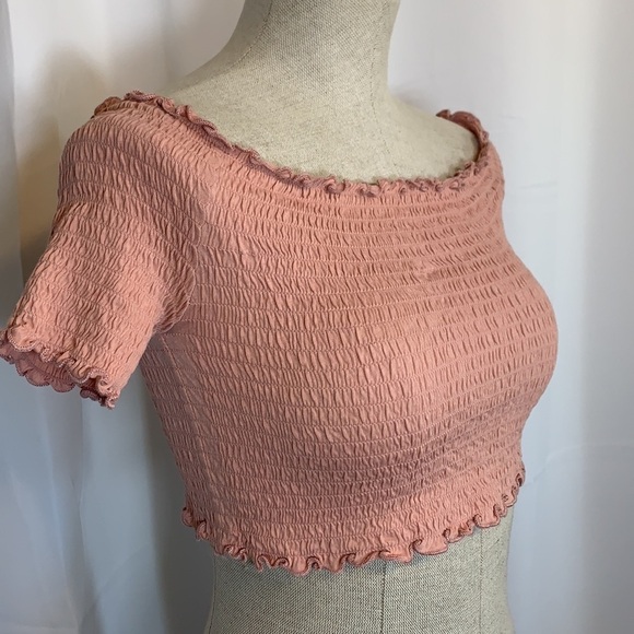 Ambiance Stretch Crop Top Pink Size Large Style#71053 - Picture 4 of 6